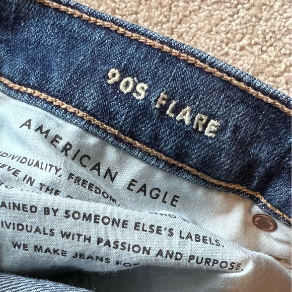 American Eagle, Women’s, 90s Flare, Comfort Stretch Waistband, Jeans. - Picture 8 of 11